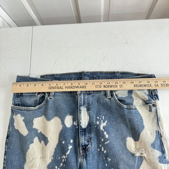 Levi's 541 Athletic Fit Jeans Size 38x32 Blue Bleach Splatter Destroyed Holes - Picture 11 of 12